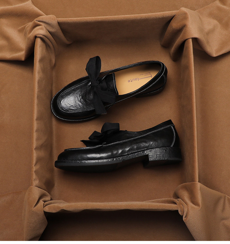 Vintage Fashion Style - KOTAK SEPATU ‌ Sepatu Loafer Gaya