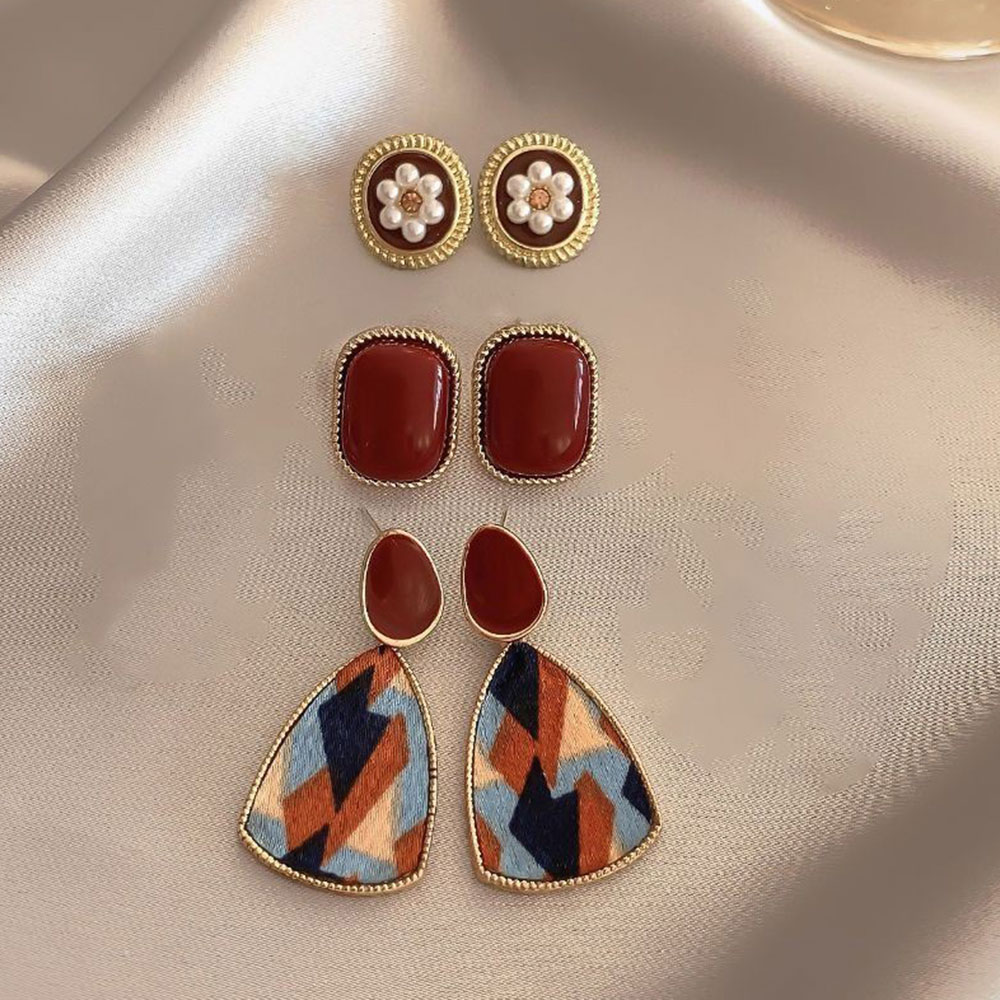 Vintage Fashion Hong Kong - Lima Anting-anting Mutiara Gaya Retro Hong