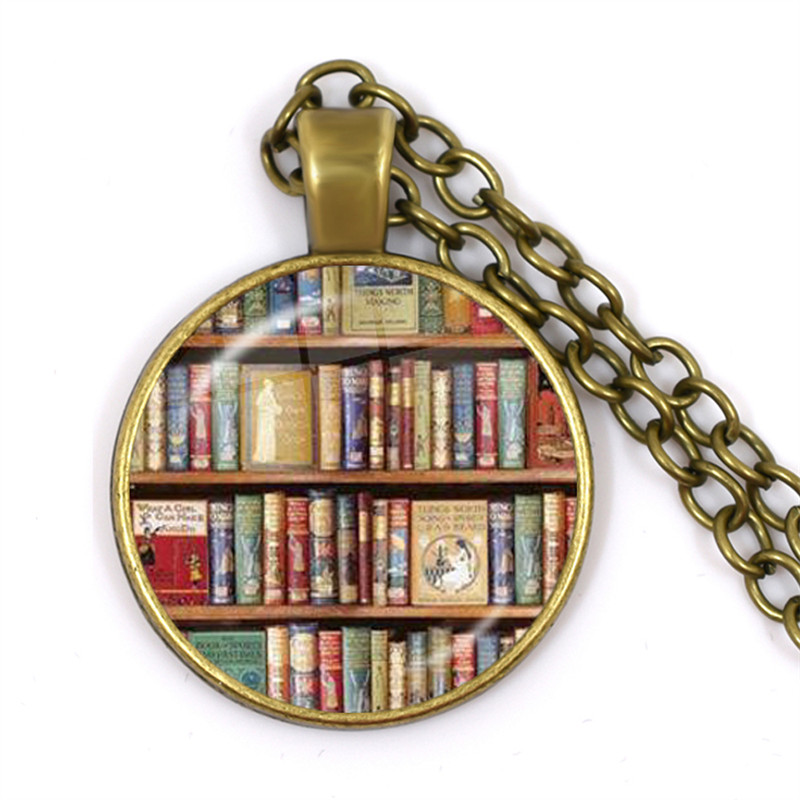 Kalung Buku Tua Laris Kalung P - Vintage Fashion Library ulasan dan harga