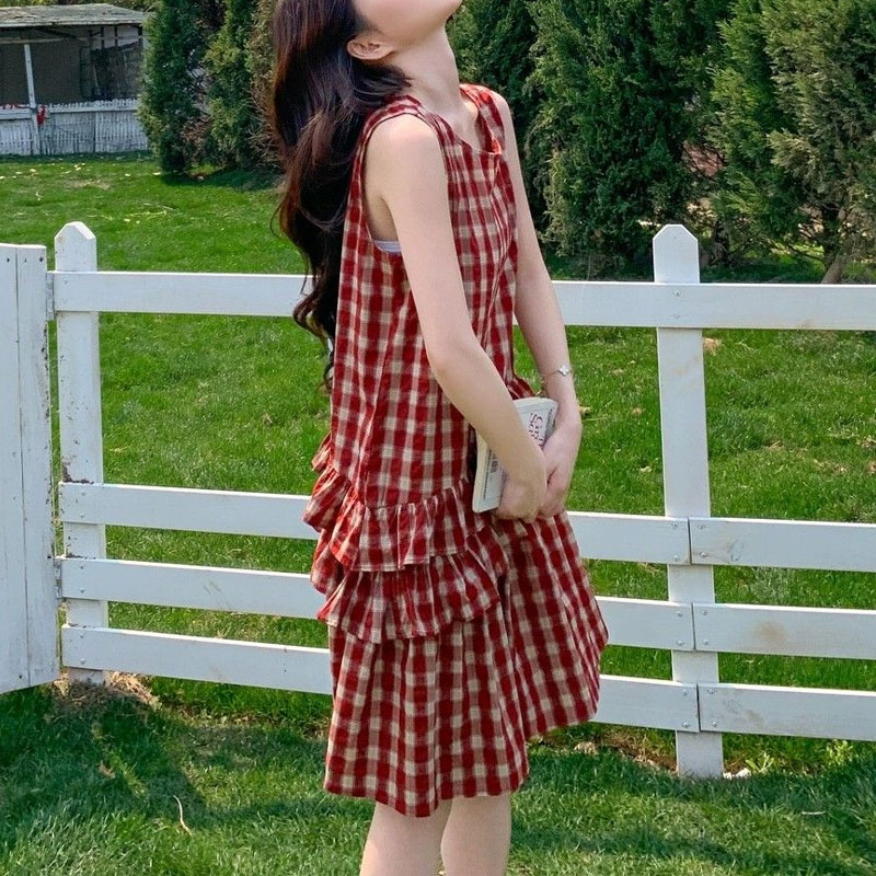 Gaun Tambal Sulam Ruffle Modis - Vintage Fashion Hong Kong ulasan dan harga