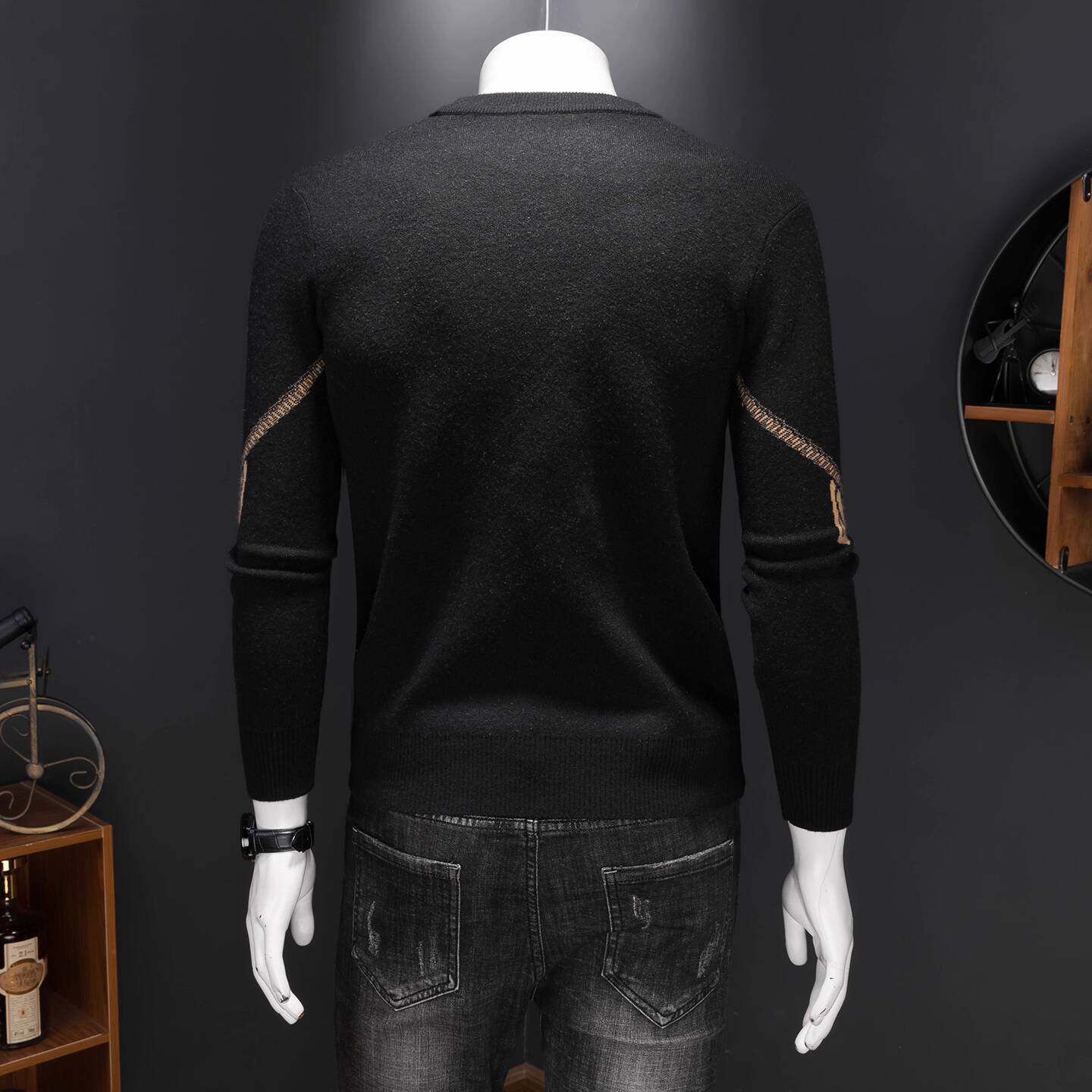 Sweater Fashion Vintage Pria M - Vintage Fashion Club ulasan dan harga