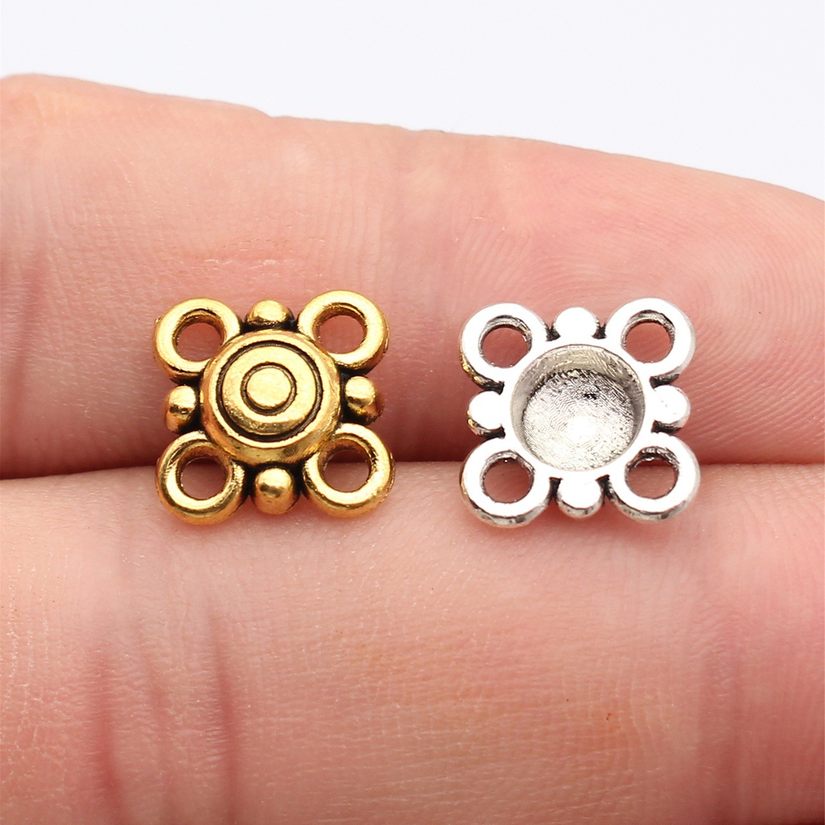 WYSIWYG 20 Buah 15X15Mm Warna  - Vintage Fashion Online ulasan dan harga