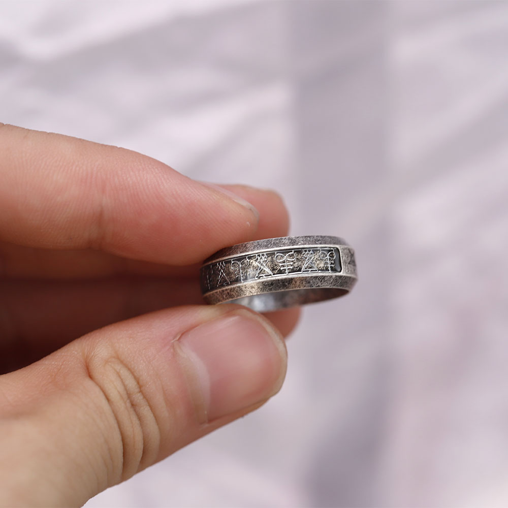 Cincin Vintage Baru 2024 Cinci - Vintage Fashion Guide ulasan dan harga